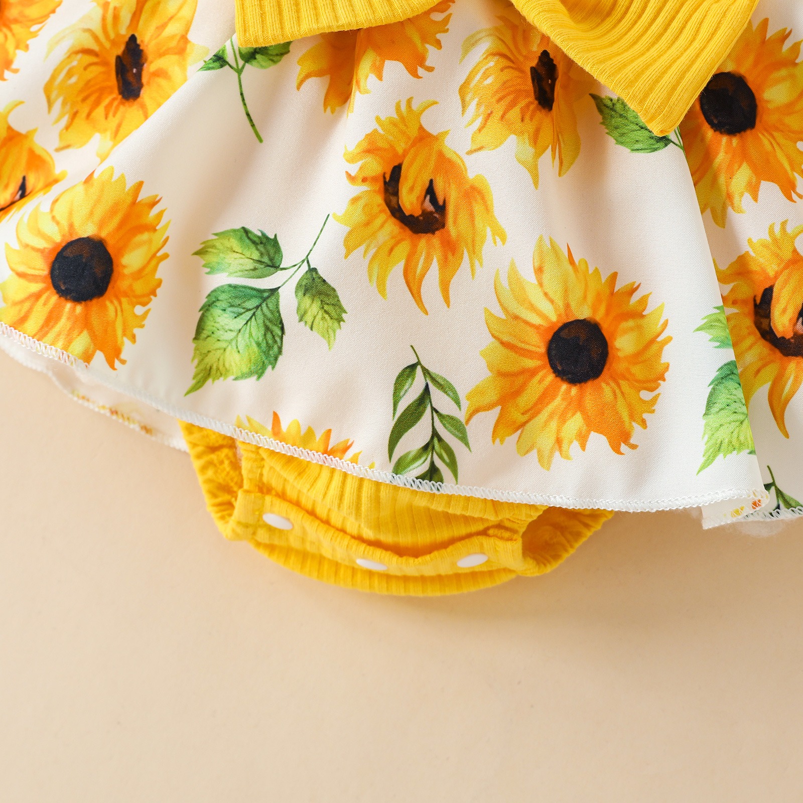 2pcs Baby Girls Floral Print Onesies Set