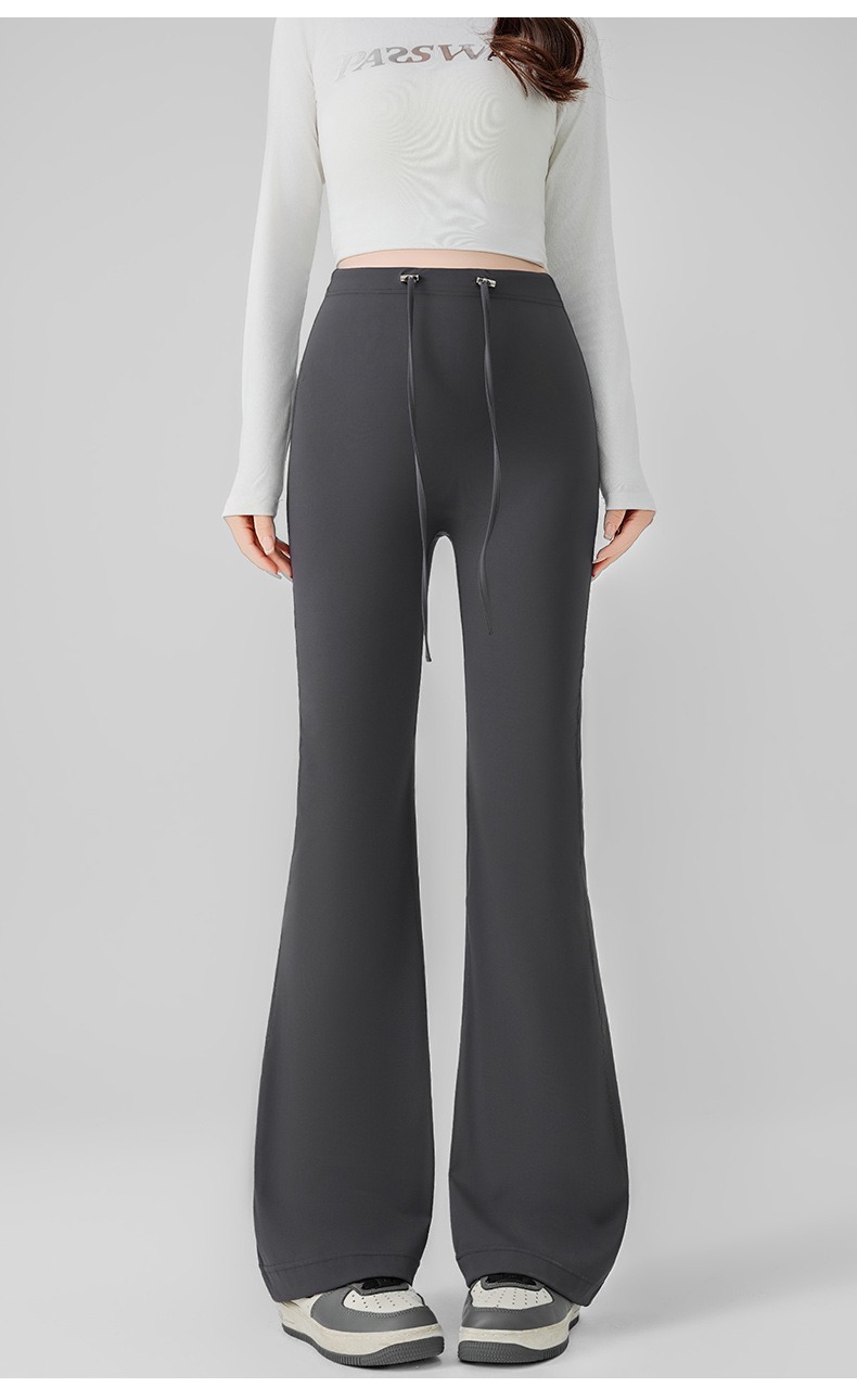 Maternity Flare-Leg Yoga Pants"