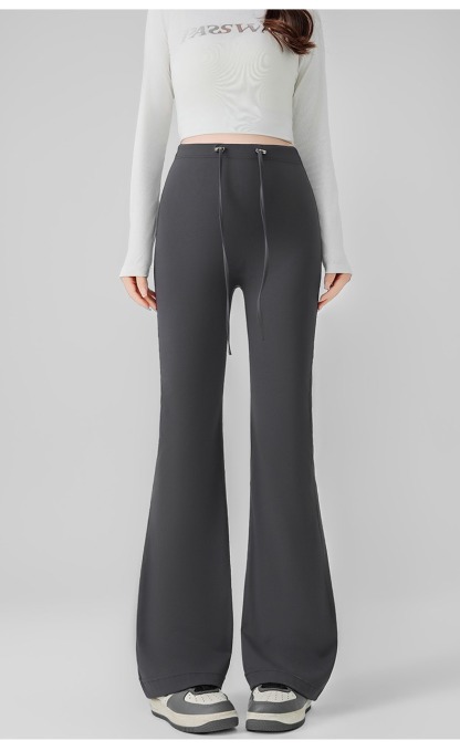 Maternity Flare-Leg Yoga Pants"