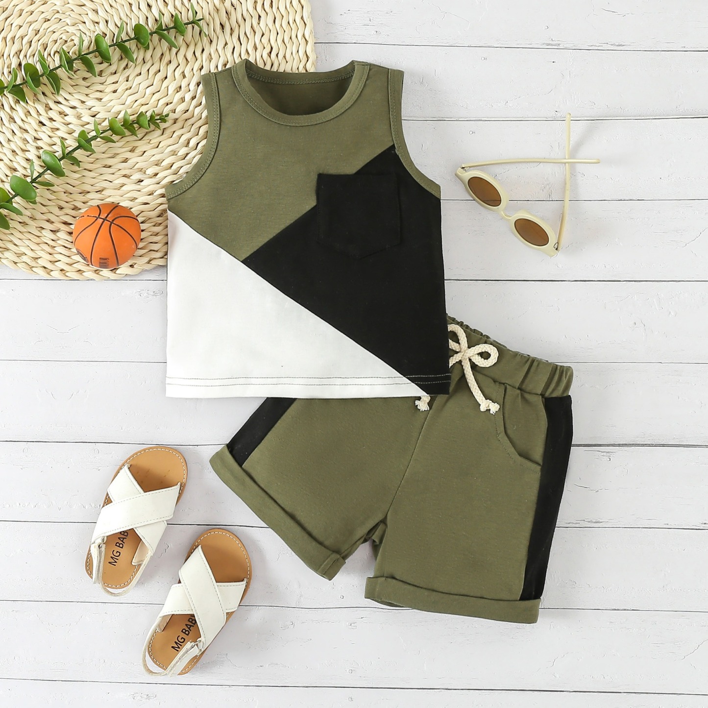 2pcs Toddler Boys Sleeveless Patchwork Top & Swim Trunks
