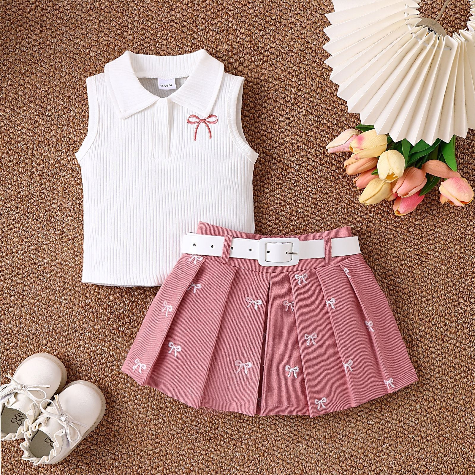 2pcs Toddler Girls White Ribbed Top And Printed Mini Skirt