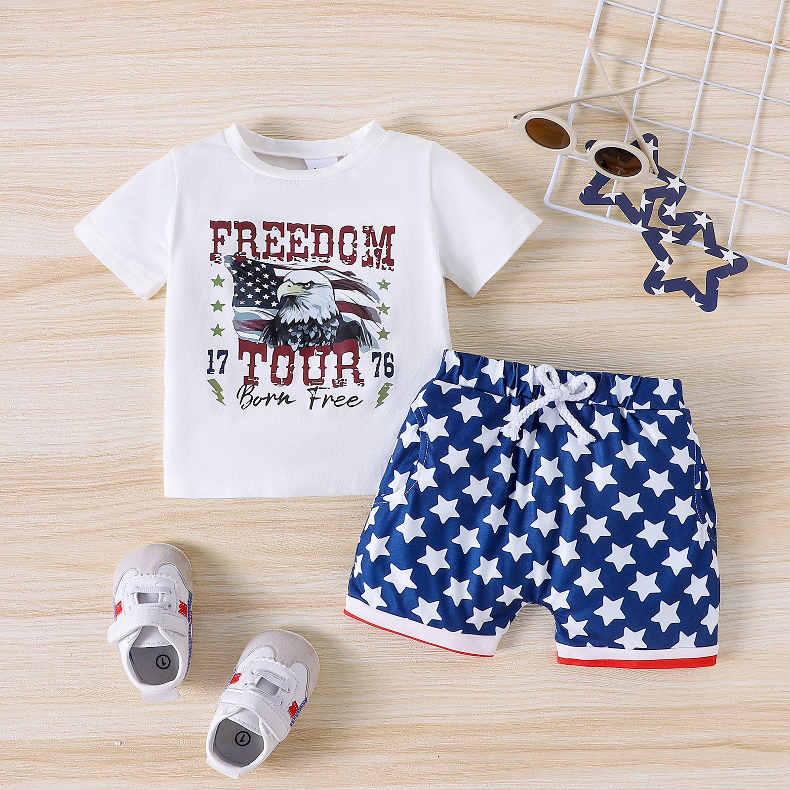 2pcs Toddler Boys Stars Tee & Shorts