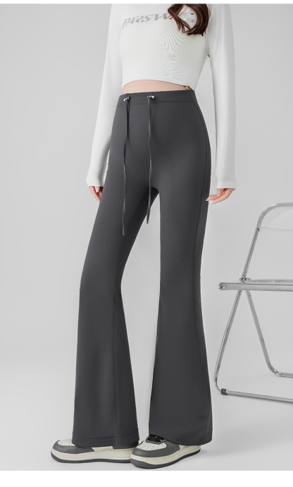 Maternity Flare-Leg Yoga Pants"