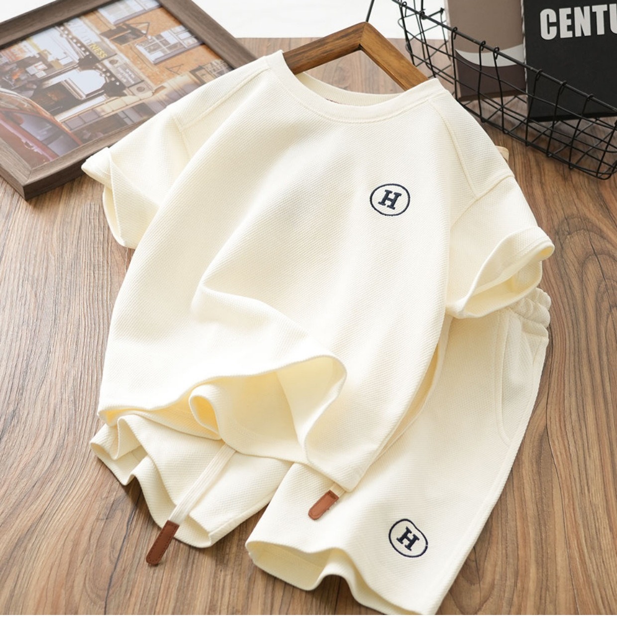 [Copy]2pcs Toddler Boys Solid Single-Breast Shirt & Shorts