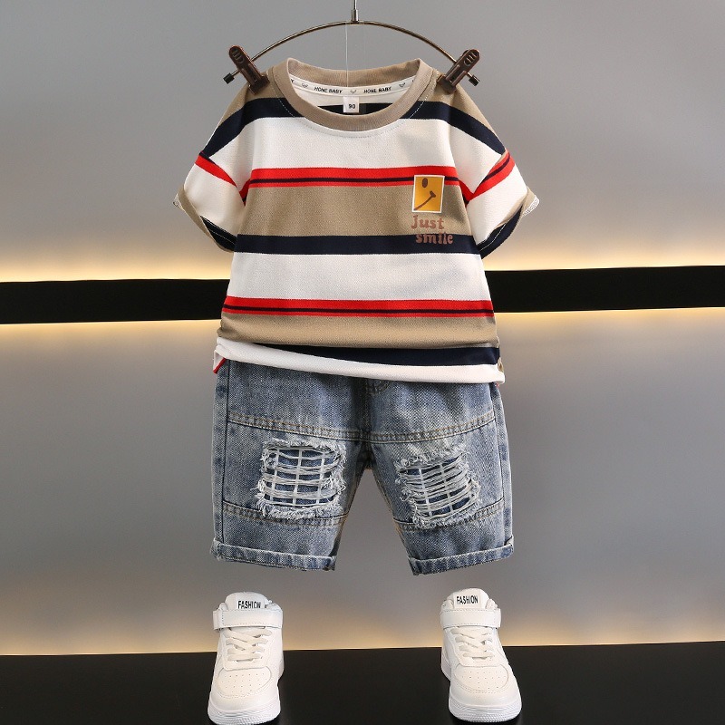 2pcs Toddler Boys Striped Tee & Distressed Jeans