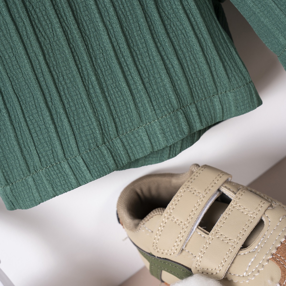 2pcs Toddler Boy Solid Single-Breast Shirt & Shorts