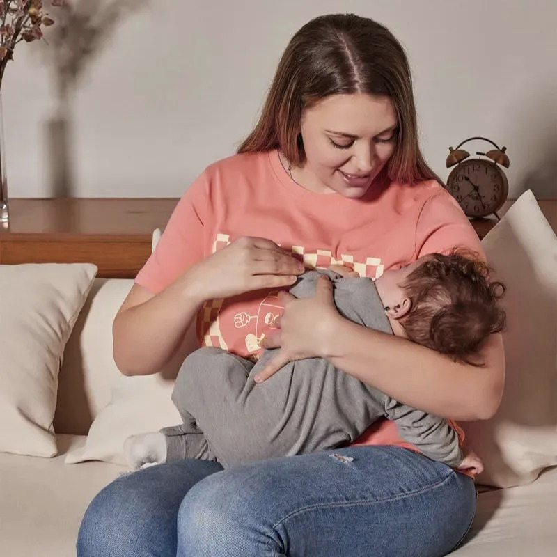 Mom Breastfeeding Nursing T-Shirt - MILK BAR