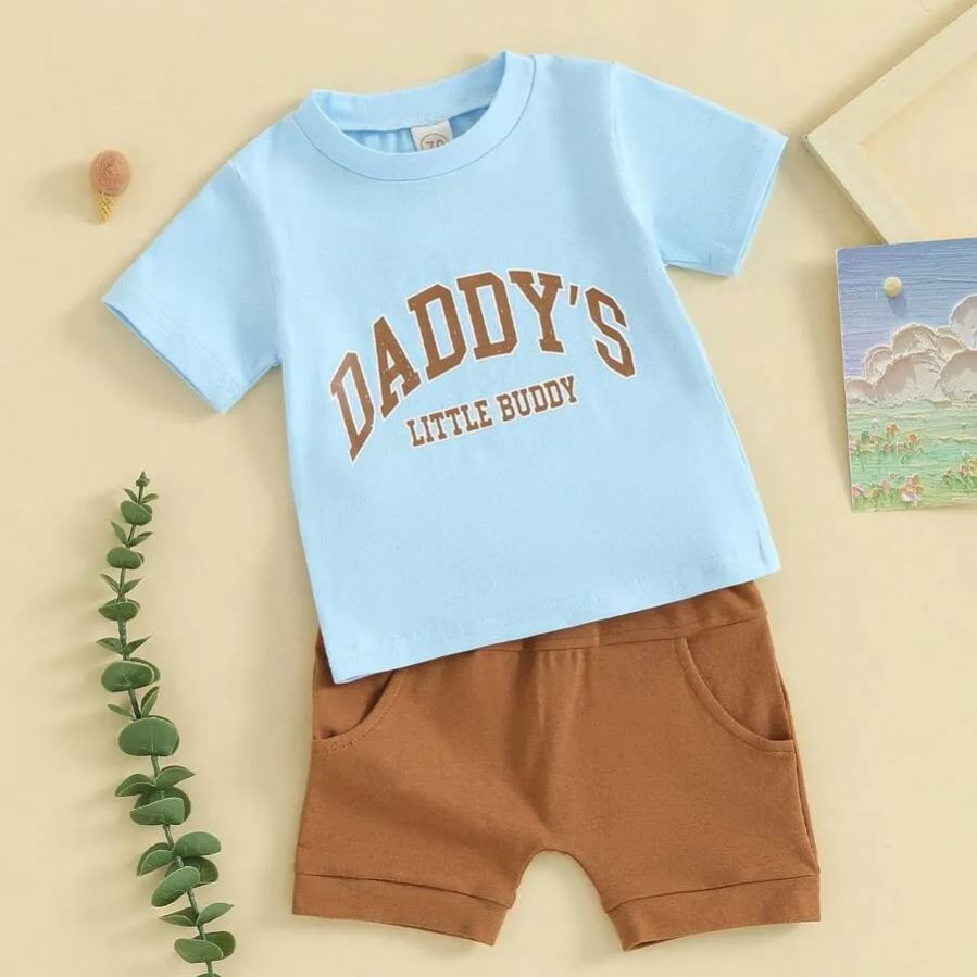 2pcs Toddler Boys Letter Print Short Sleeve T-Shirt With Elastic Waist Solid Color Shorts