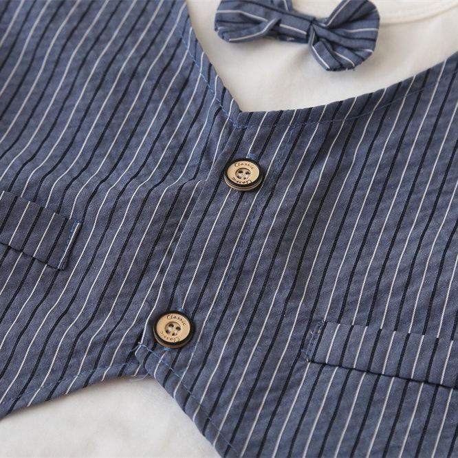 2pcs Toddler Boys Vertical Stripe Bowtie Vest & Shorts