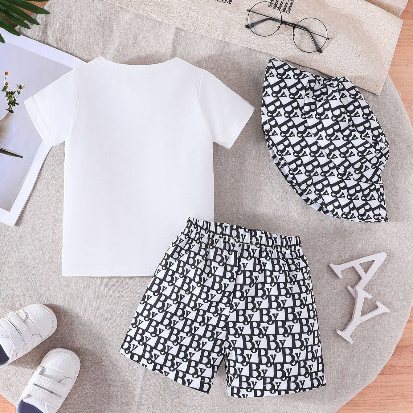 3pcs Baby Boy Vacation Print Short Sleeve Top & Shorts & Hat