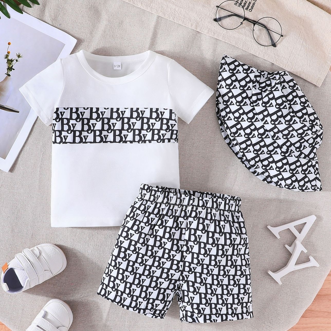 3pcs Baby Boy Vacation Print Short Sleeve Top & Shorts & Hat