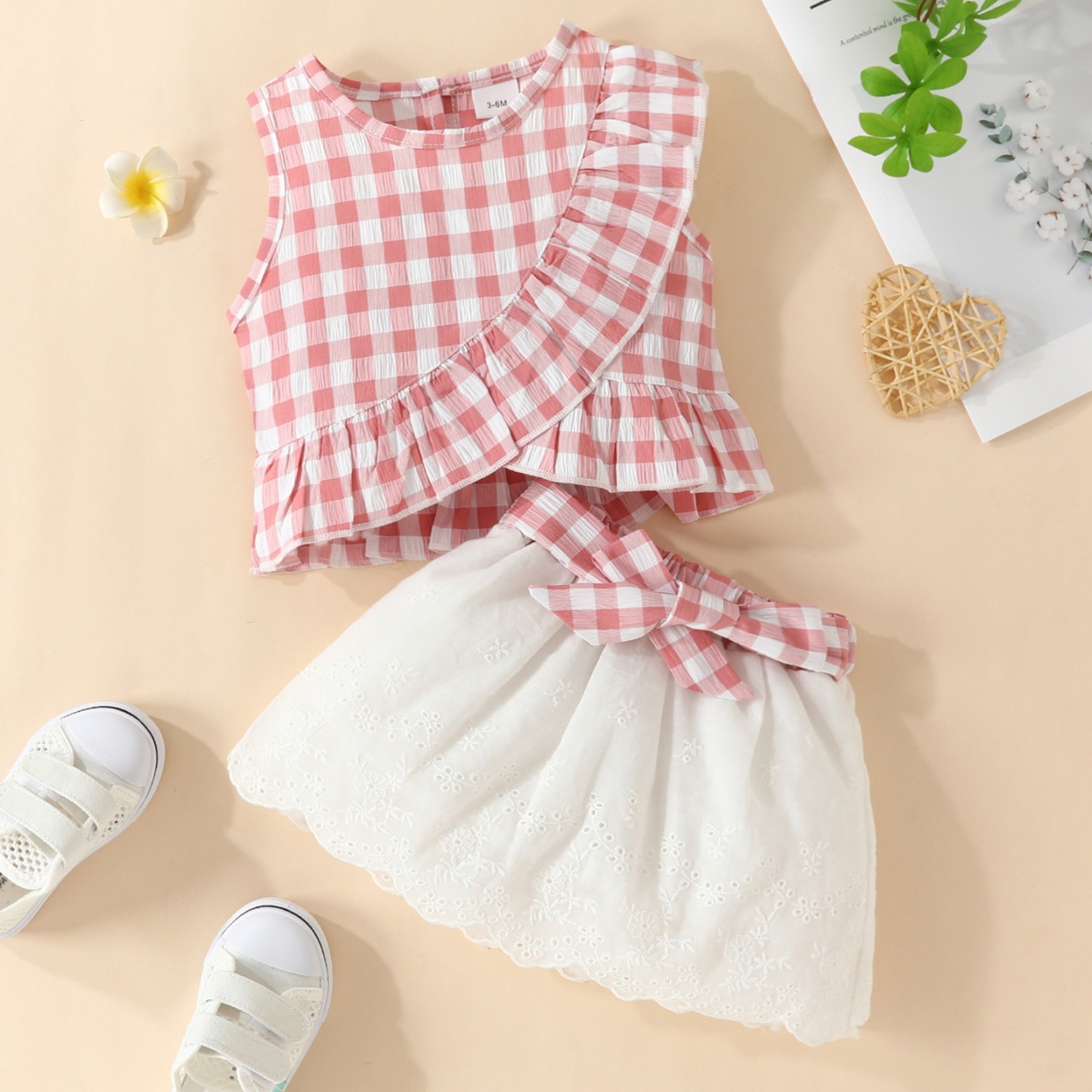 2pcs Baby Girl Sleeveless Ruffled Gingham Top & Bow Skirt