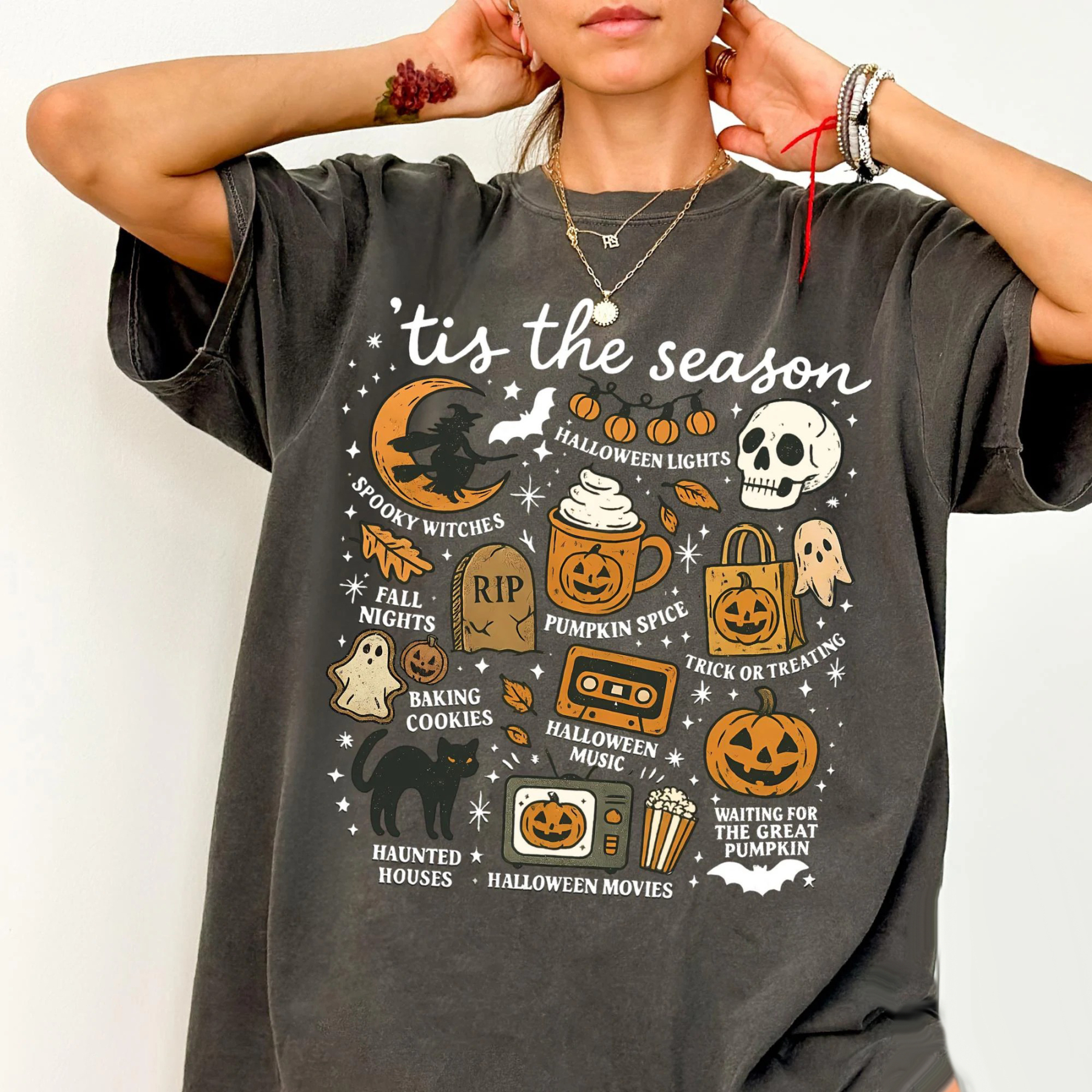 Tis The Season Halloween Shirt - Trendy Spooky Graphic Tee