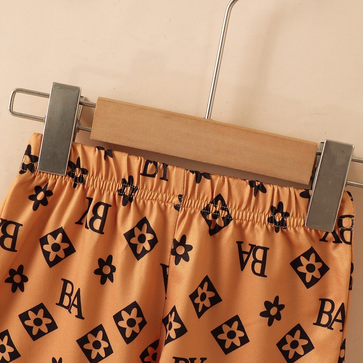 2pcs Baby Boy Color-Block Print Tee & All-Over Floral Shorts