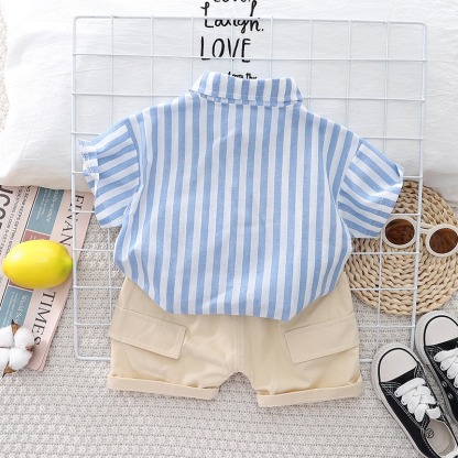 2pcs Toddler Boys Vertical Stripe Tee & Solid Color Shorts