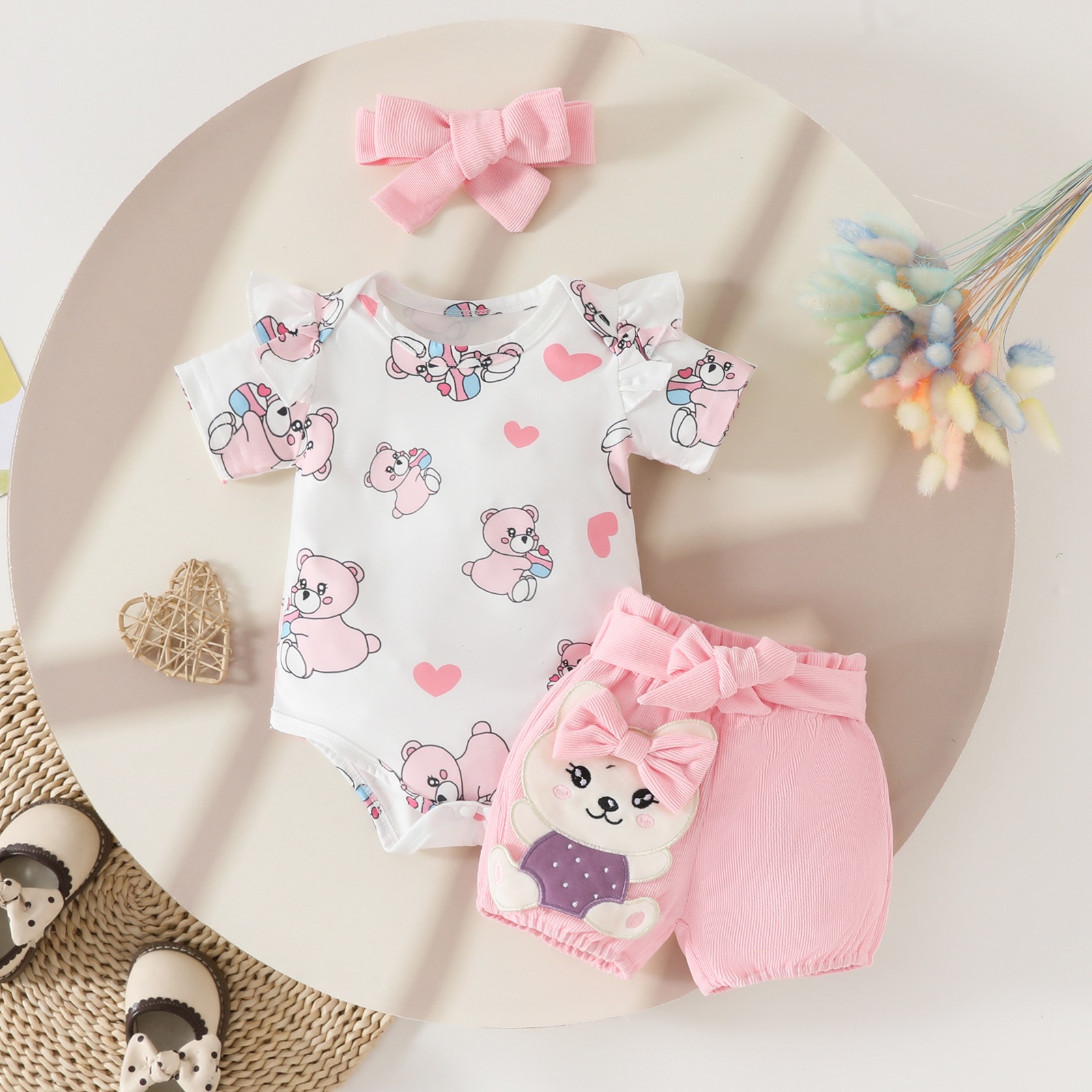 3pcs Baby Girl Bear Print Short-Sleeve Onesies & 3D Plush Shorts & Bow Headband