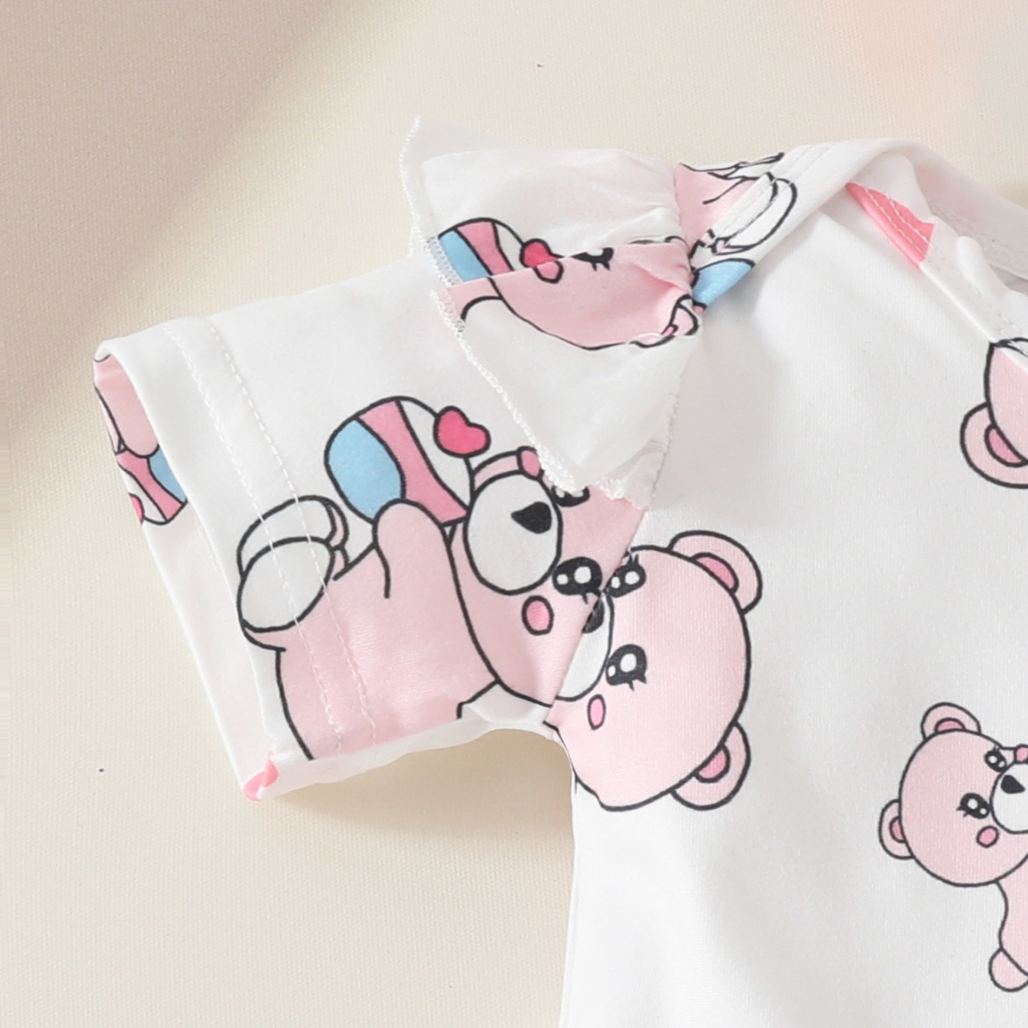 3pcs Baby Girl Bear Print Short-Sleeve Onesies & 3D Plush Shorts & Bow Headband