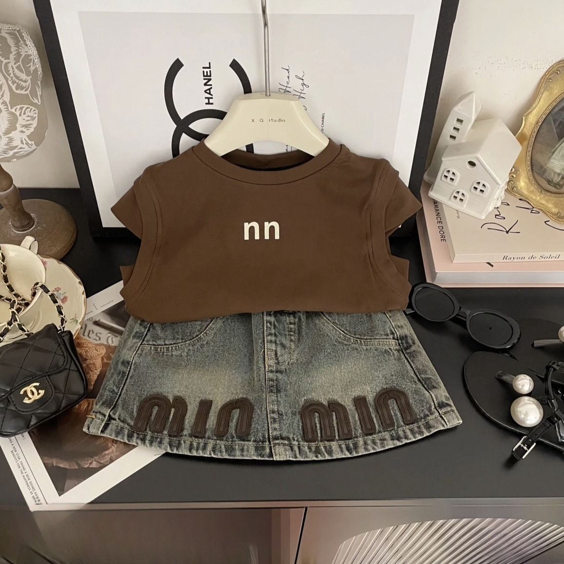 2pcs Toddler Girls Mallard Print Letter Sleeveless Top & Denim Skirt