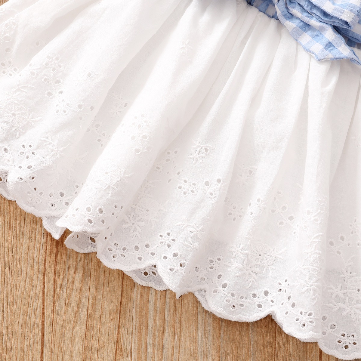 2pcs Baby Girl Sleeveless Ruffled Gingham Top & Bow Skirt