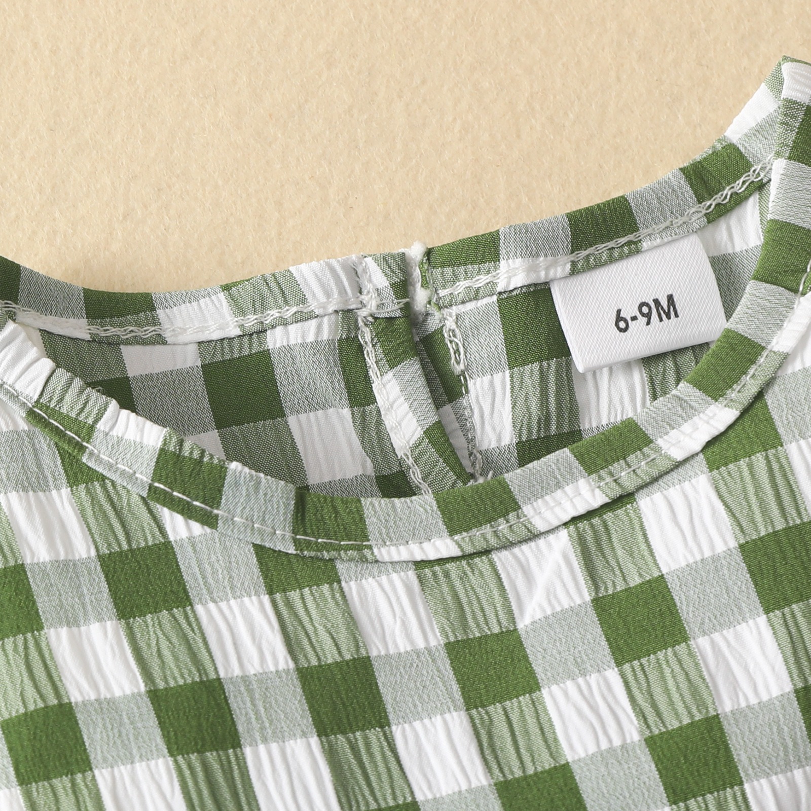 2pcs Baby Girl Sleeveless Ruffled Gingham Top & Bow Skirt