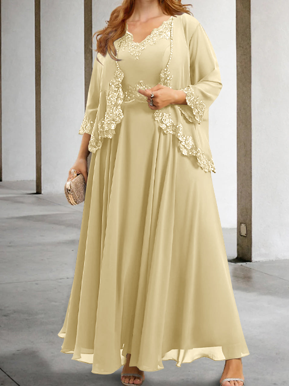 Mother of the Bride A-Line/Princess Dresses Featuring Applique & Sequins
