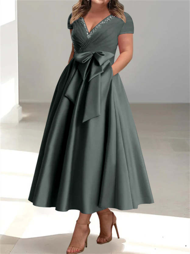Plus Size Mother of the Bride A-Line Princess V-Neck Dress with Pockets and Ruffles-27prom