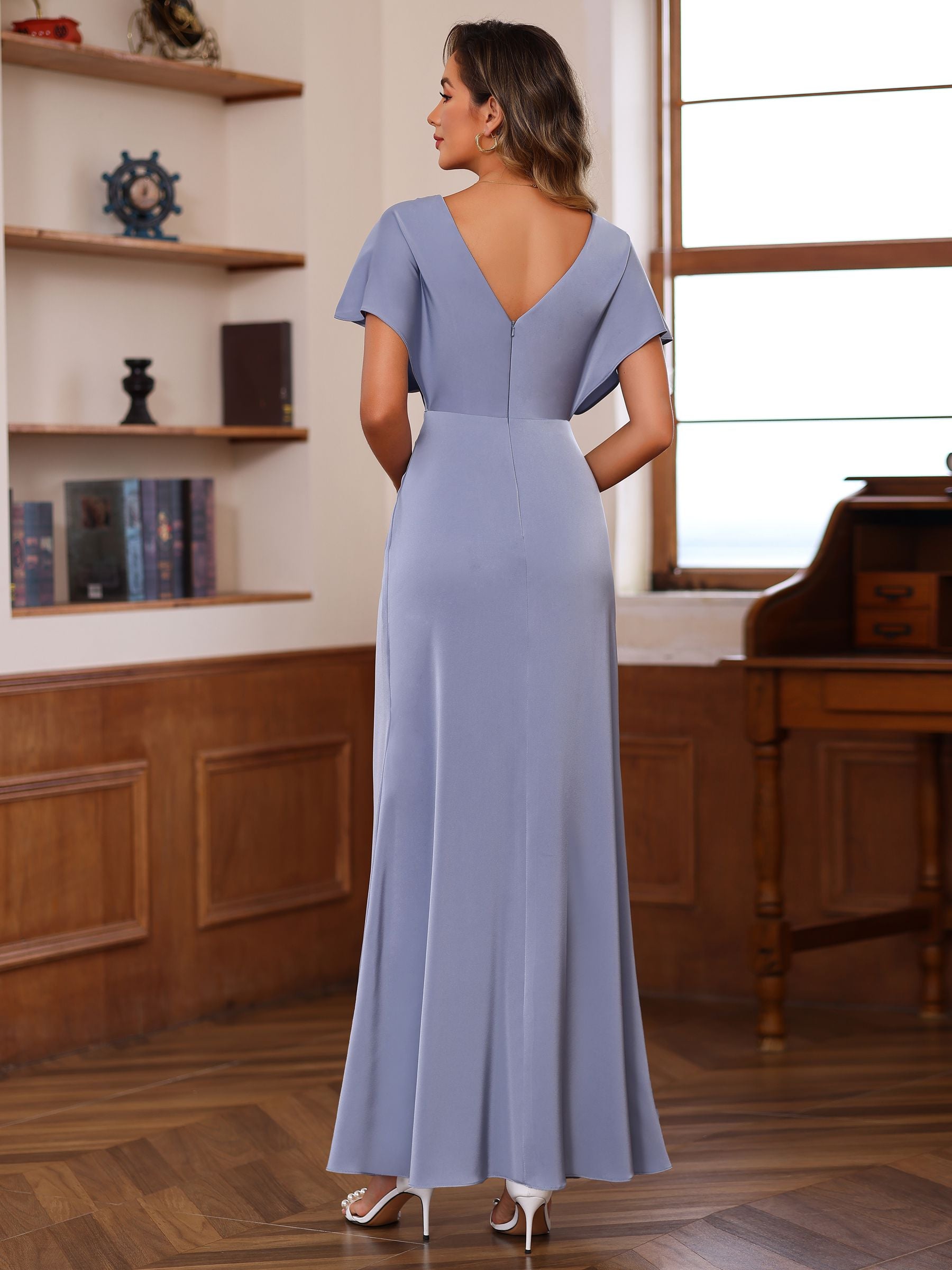Unique V-Neck A-Line Princess Floor-Length Mother of the Bride Dress with Short Sleeves and Ruffles-27prom