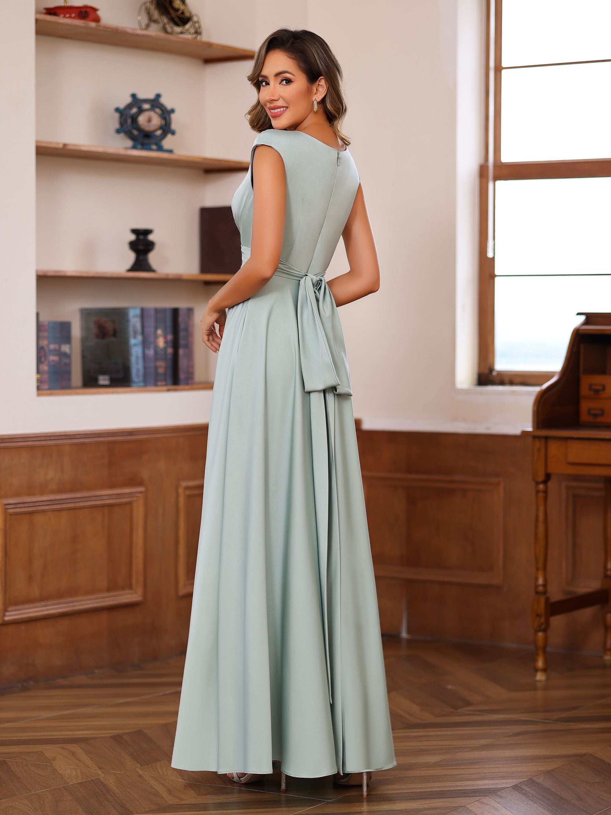 Floor-Length Mother of the Bride A-Line Dress with Scoop Neck and Ruffled Short Sleeves-27prom