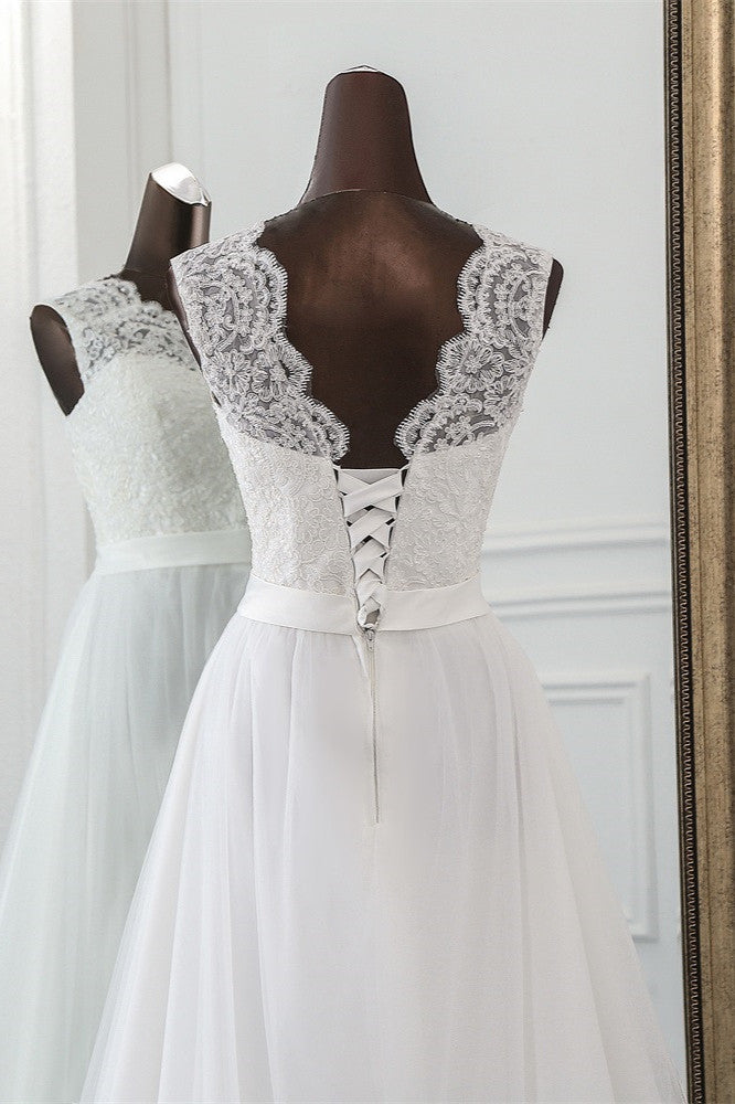 Jewel Neck A-Line Tulle Wedding Dress with Lace Appliques