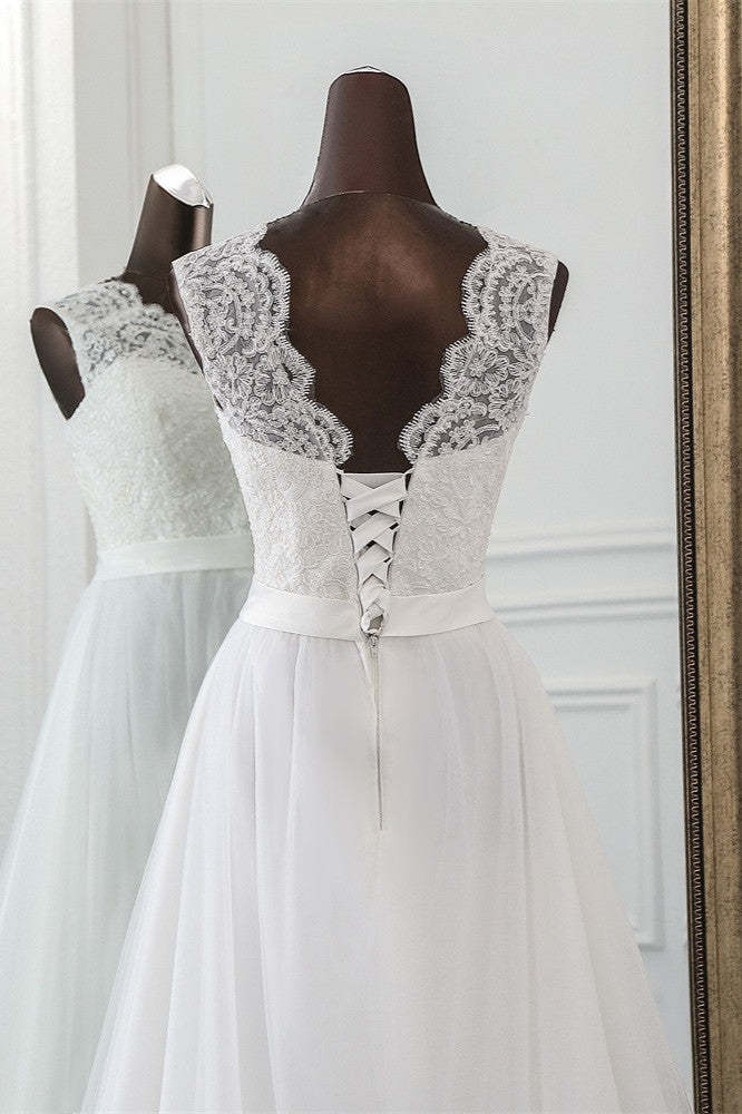 Jewel Neck A-Line Tulle Wedding Dress with Lace Appliques