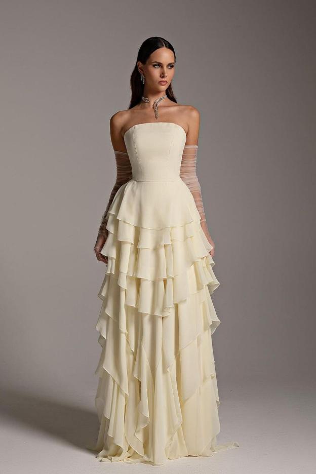 Charming Strapless Sleeveless Ruffles Long Prom Dress With Gloves