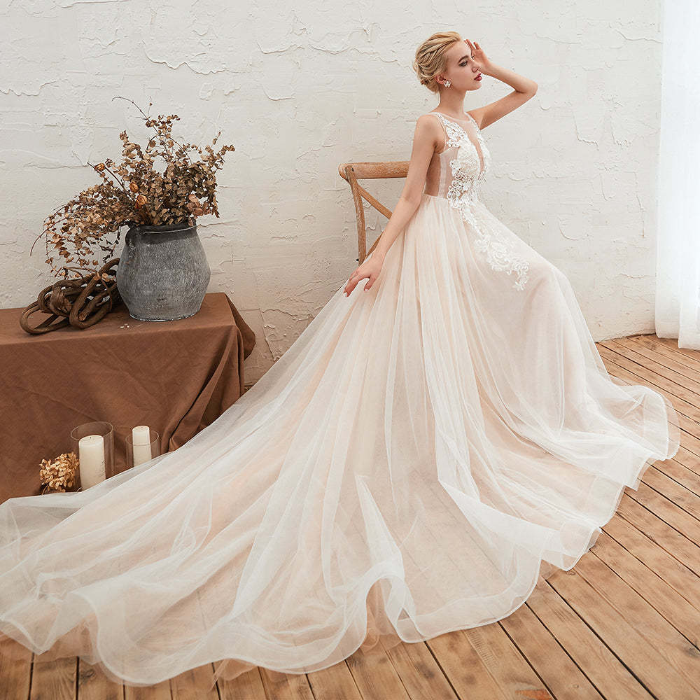 Delicate A-Line Bateau Tulle Open Back Wedding Dress with Floral Lace