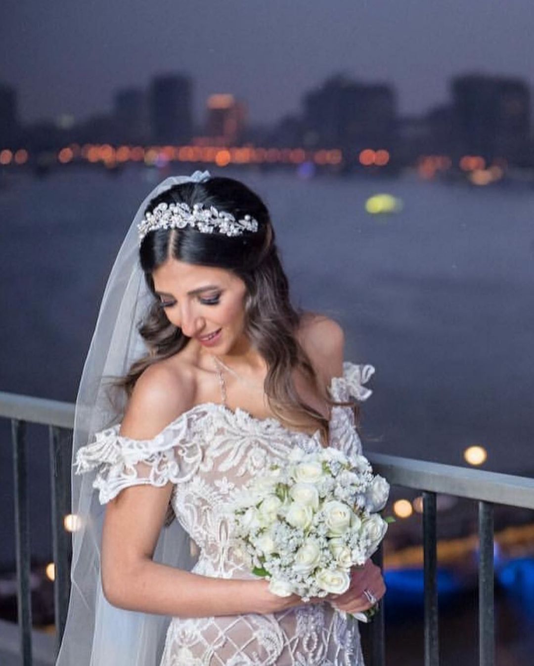 Beautiful Long Mermaid Wedding Dress Off-the-shoulder With Lace Tulle