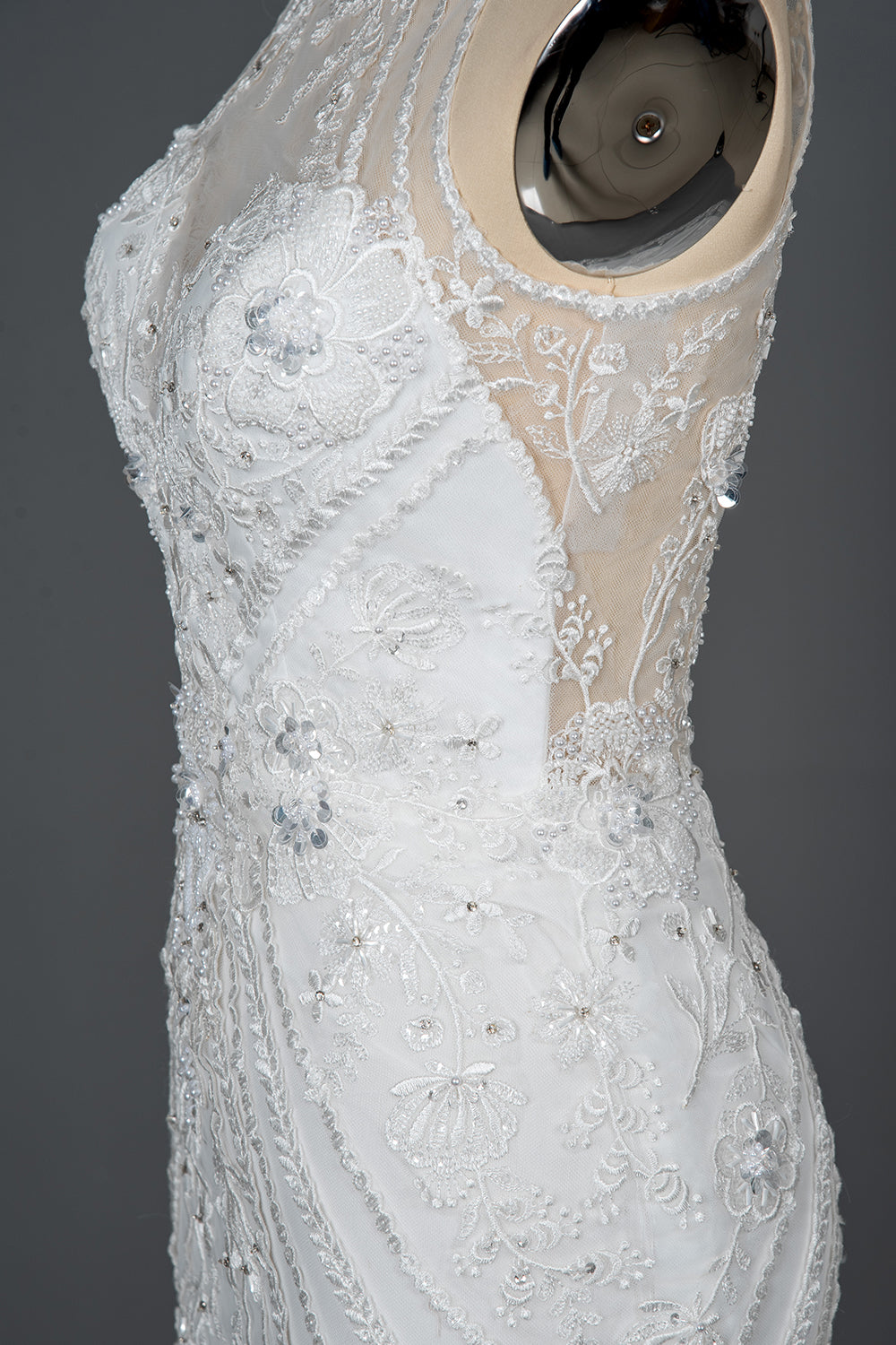 Mermaid Scoop Neck Jewel Wedding Dress with Beadings and Appliques