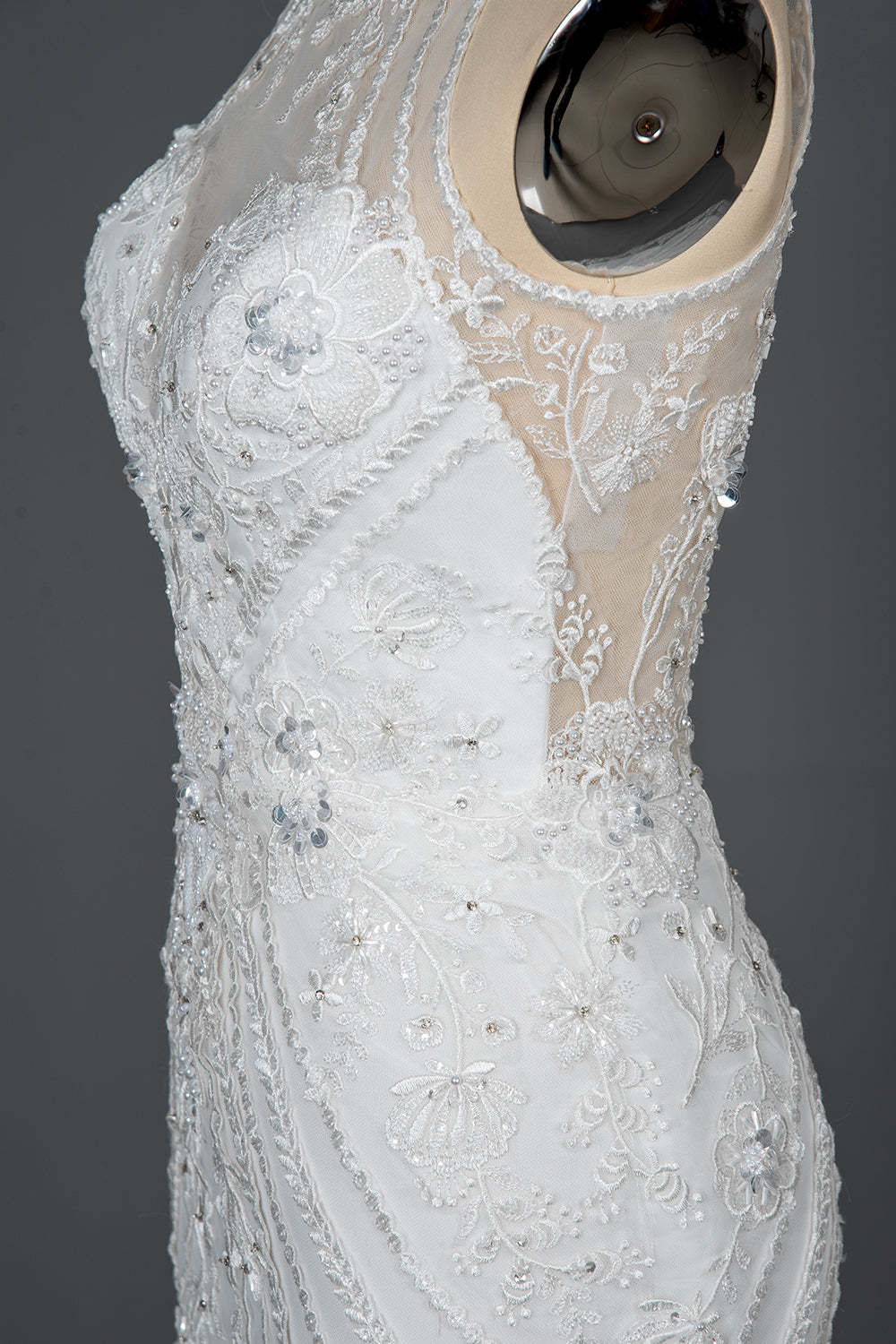 Mermaid Scoop Neck Jewel Wedding Dress with Beadings and Appliques