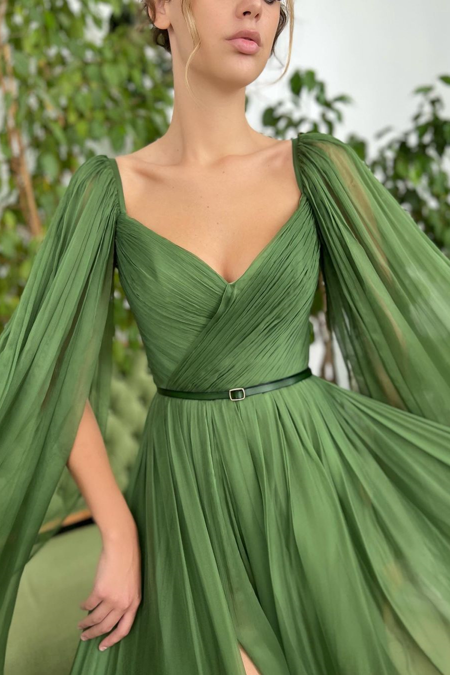Elegant Green Long Sleeves Formal Belt Prom Dress Tulle With Split
