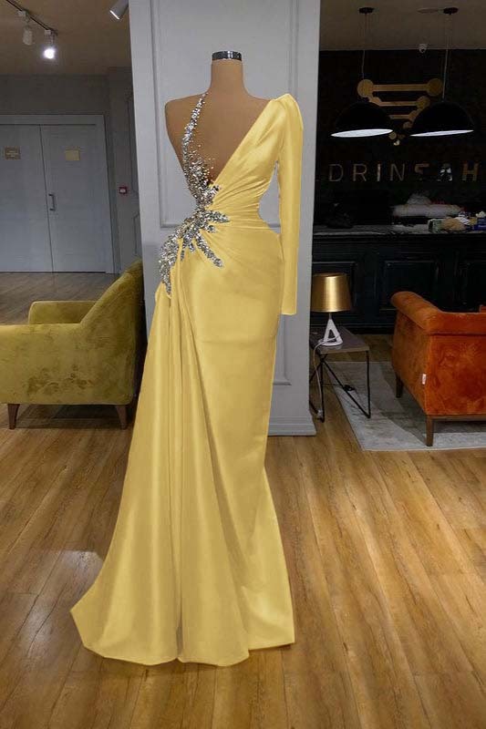 Charming Mermaid Yellow long Sleeves Pleated Long Prom Dress With Beadings