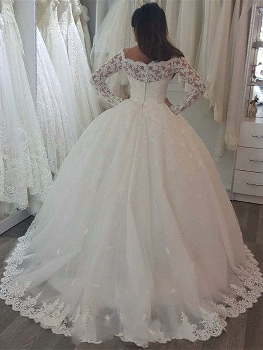 Elegant Off-the-Shoulder Long Sleeve Wedding Dress with Lace Appliques