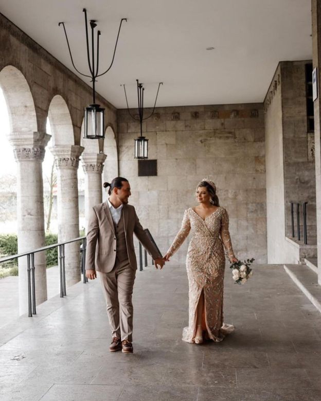 Stunning V-Neck Long Sleeve Mermaid Wedding Dress with Slit