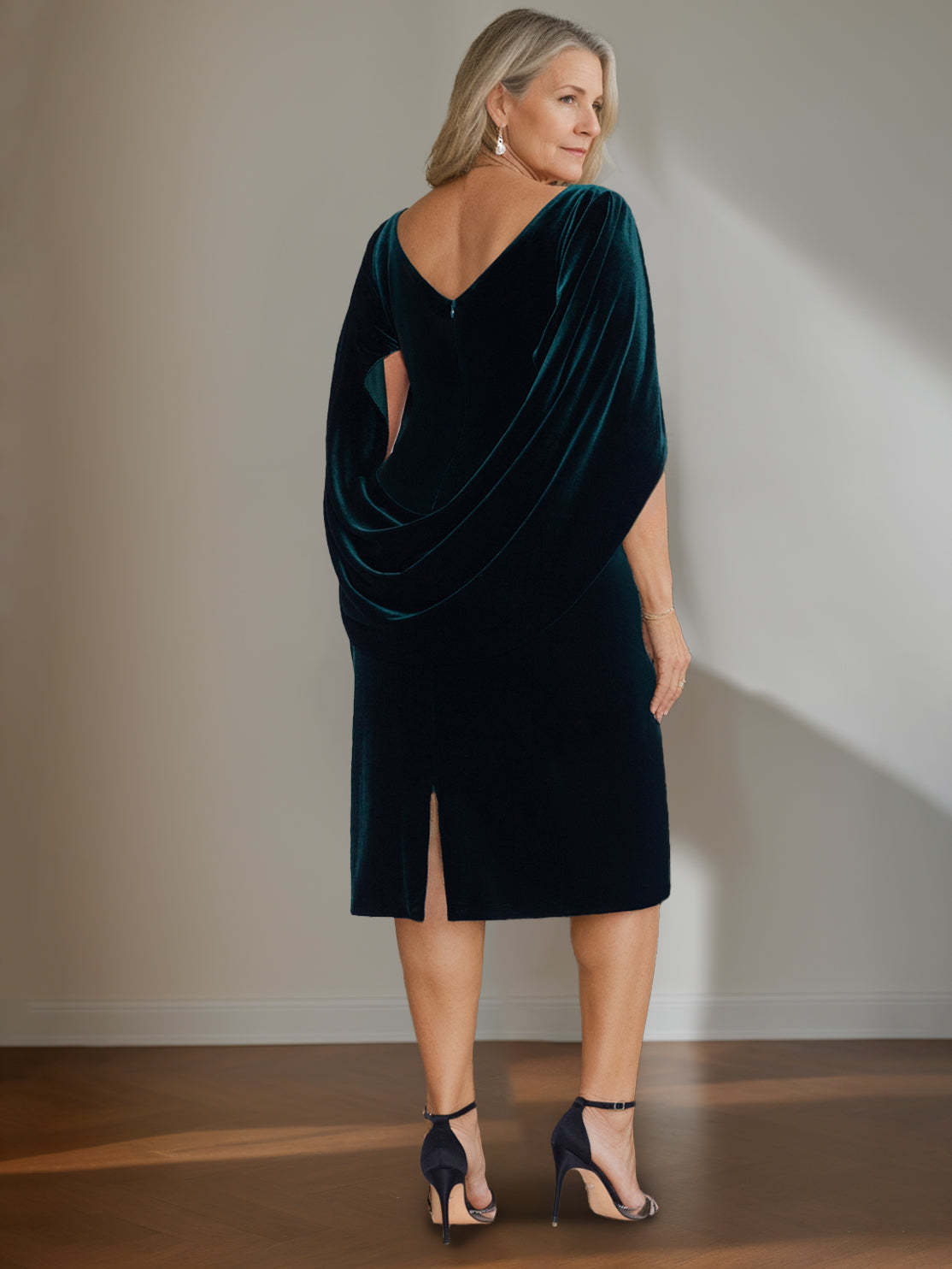 Velvet Mother of the Bride Dresses with Ruffles: A-Line Princess Scoop Half Sleeves Knee-Length-27prom