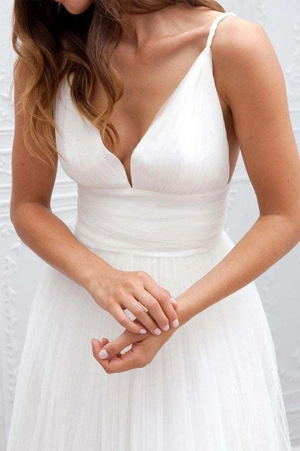 A Line White Backless Beach  Wedding Dress