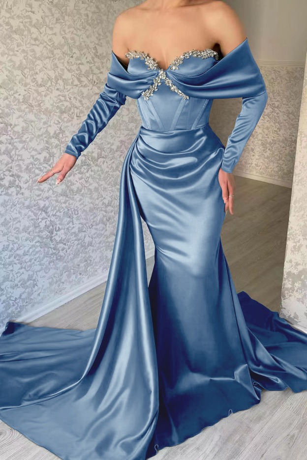 Gorgeous Sweetheart Portrait Long Sleeves Mermaid Prom Dress With Rhinstone Ruffles