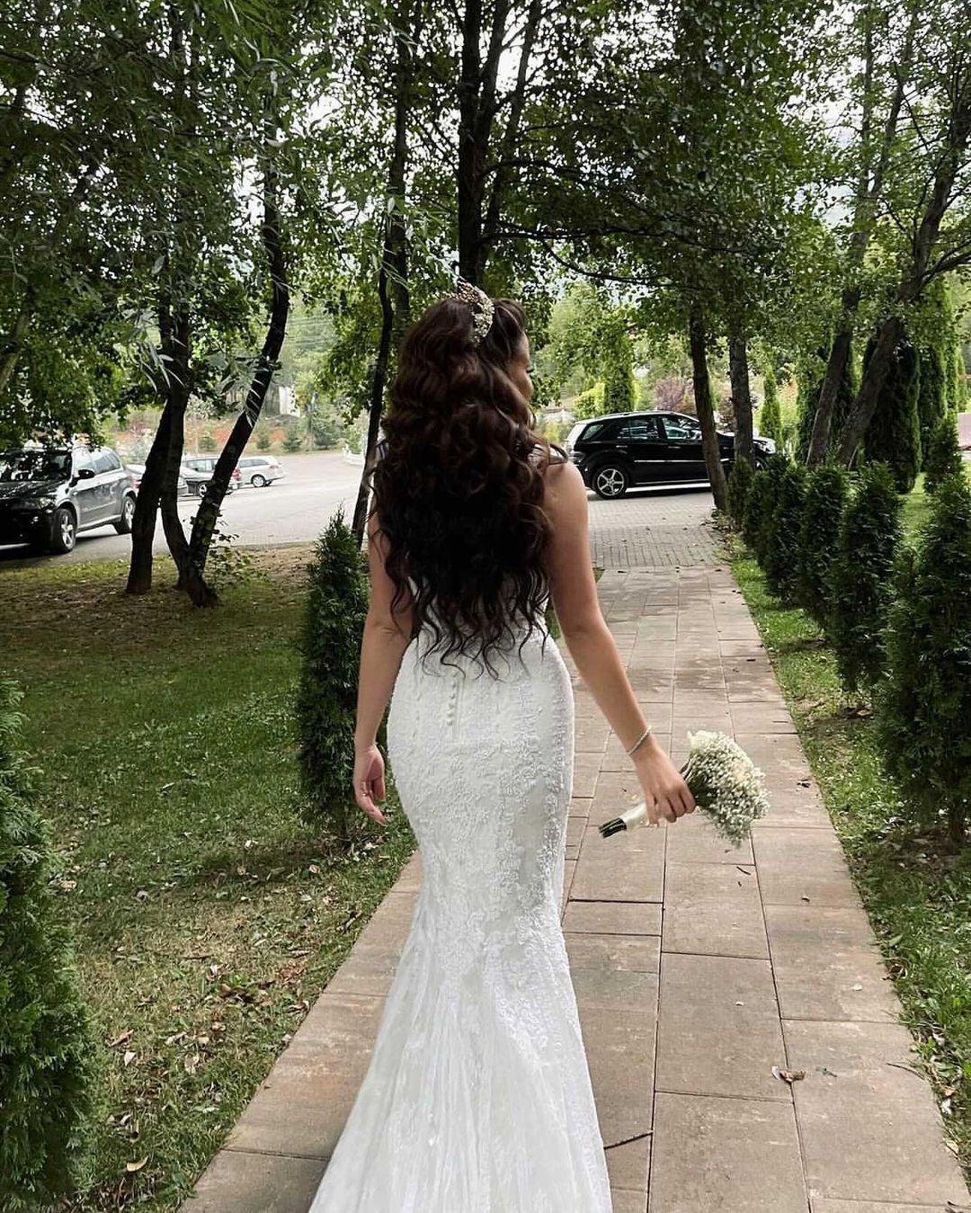 Princess Off-the-shoulder Wedding Dress Long Sleeves Tulle Floral With Lace Appliques