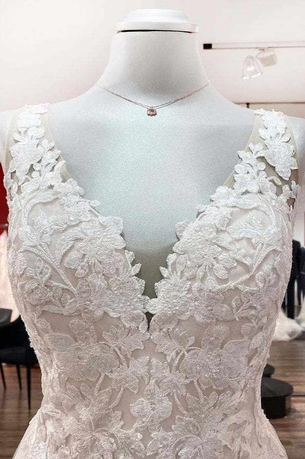 Long A-Line Tulle V-Neck Open Back Wedding Dress with Lace Appliques