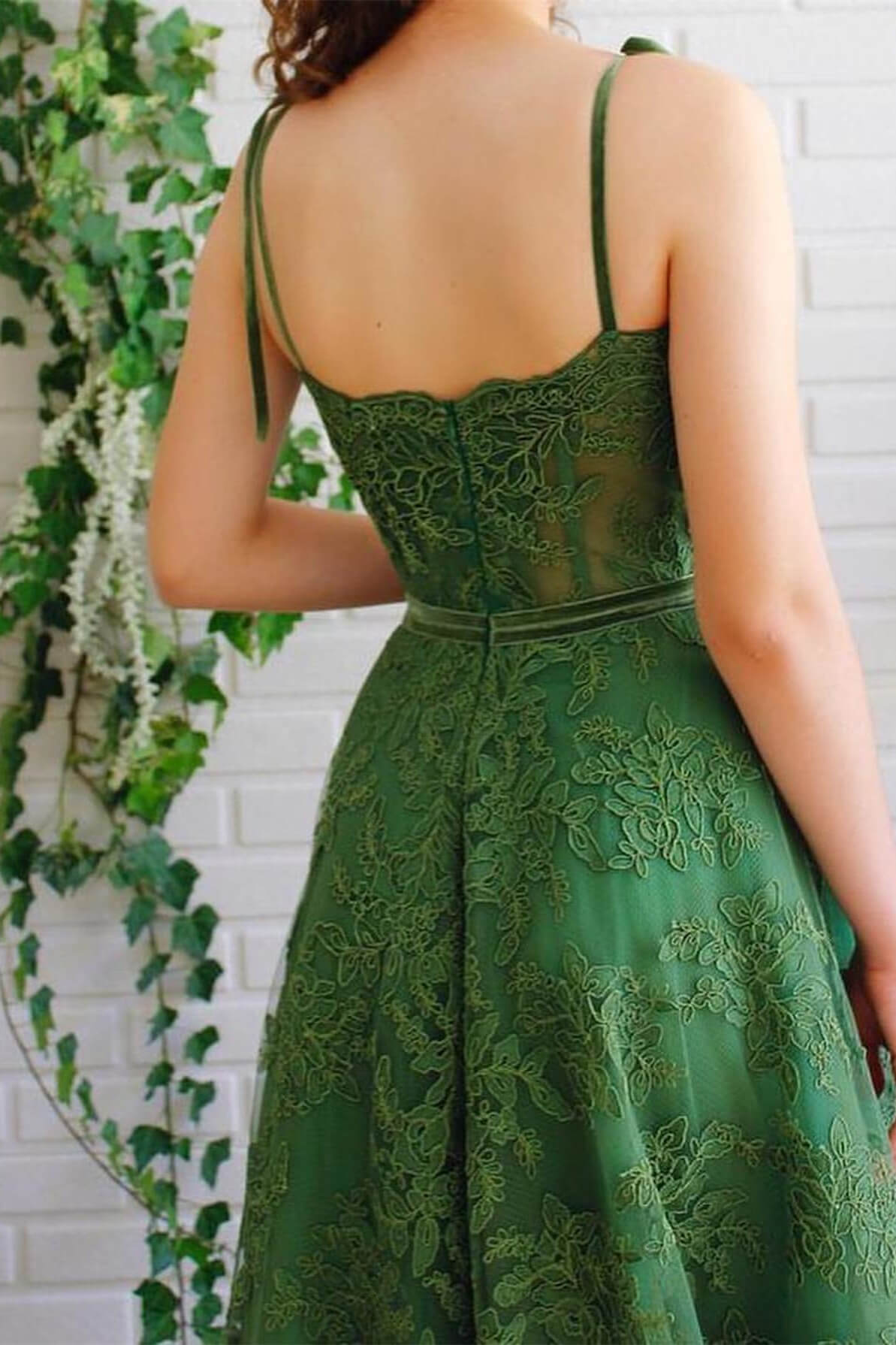 Emerald Green Strapless A-Line Evening Dress with Appliques