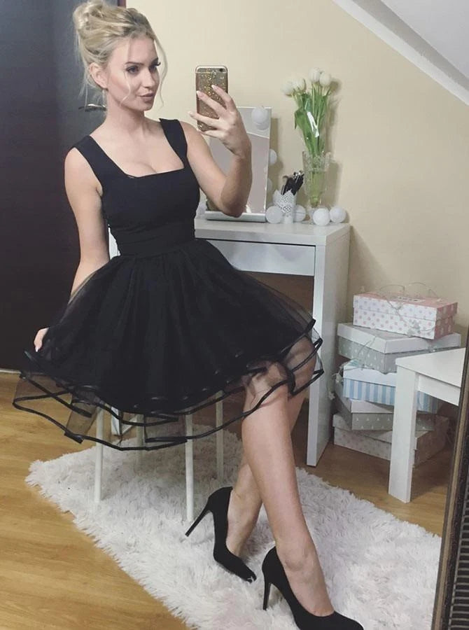 Black A-line Square Neckline Homecoming Dress Pleated Short Prom Dress WD243 winkbridal