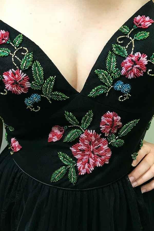 Black Spaghetti Straps Tulle Prom Dress With Beading