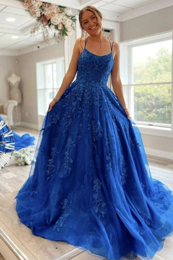 Blue A-line Scoop Neck Tulle Prom Dress With Lace Appliques