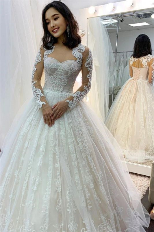 Long Sleeve Sweetheart Ball Gown Wedding Dress with Appliques