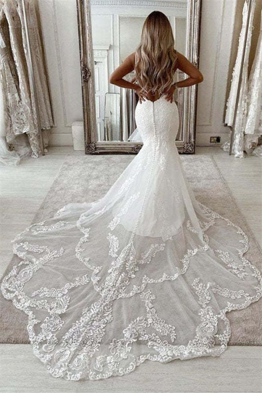 Sleeveless Long Mermaid Wedding Dress with Lace Appliques
